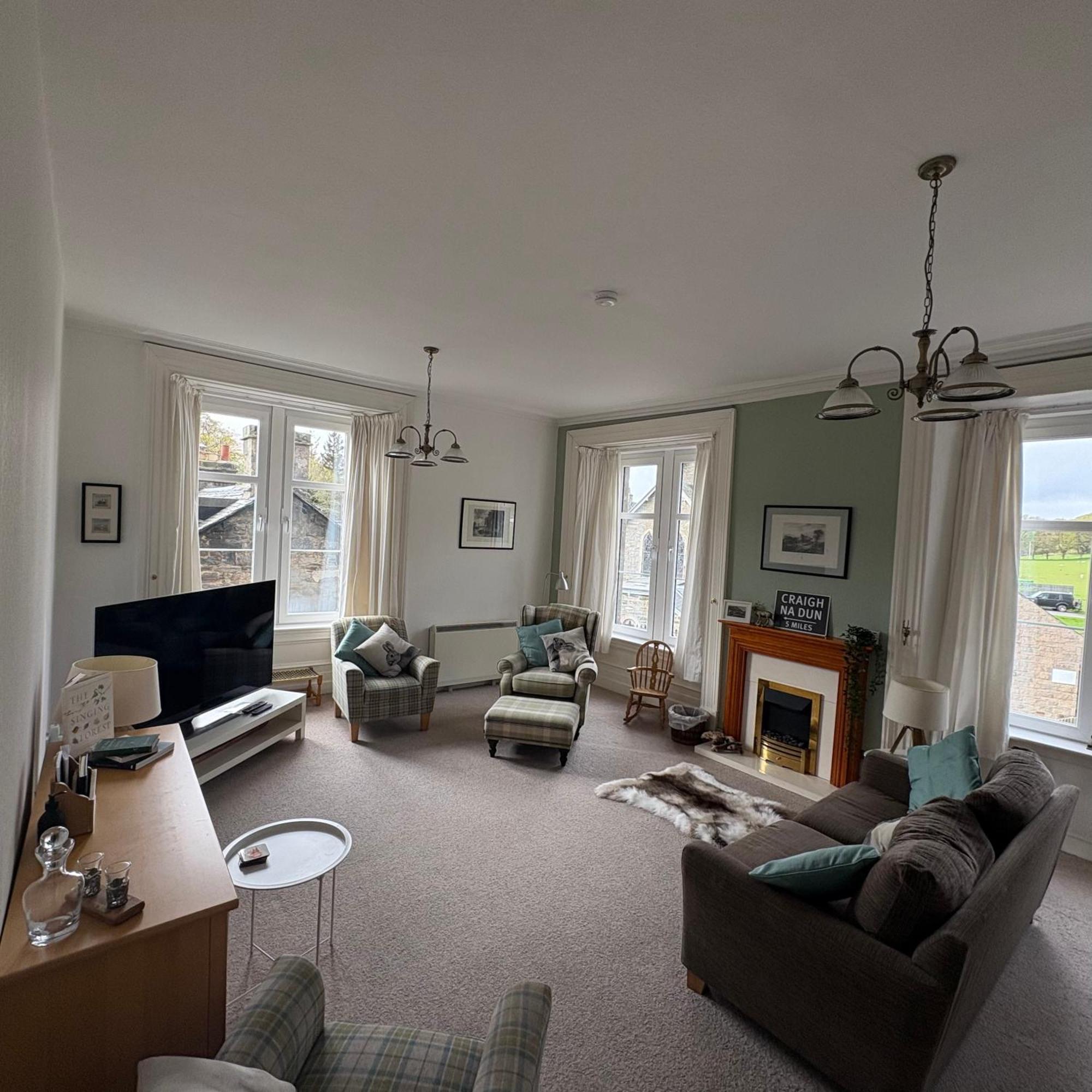 The Rannoch Nest, Kinloch Rannoch Apartment Exterior foto